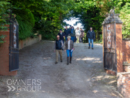 EL130924-55 - Emma Lavelle Stable Visit